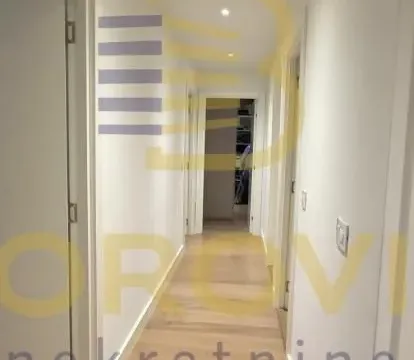 Prodaja, četvorosoban stan, 110m², Savski Venac, Beograd - image 5