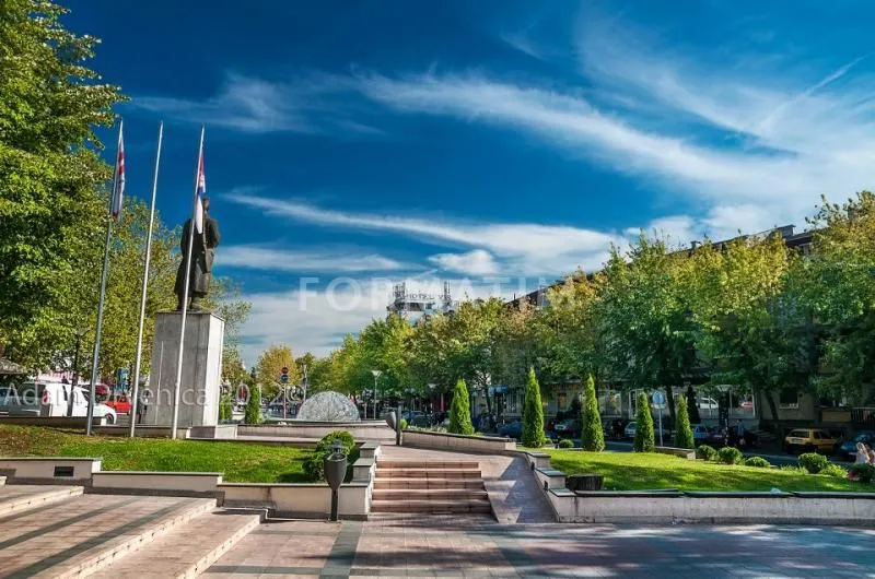 Sale, office space, 700m², Lazarevac, Beograd