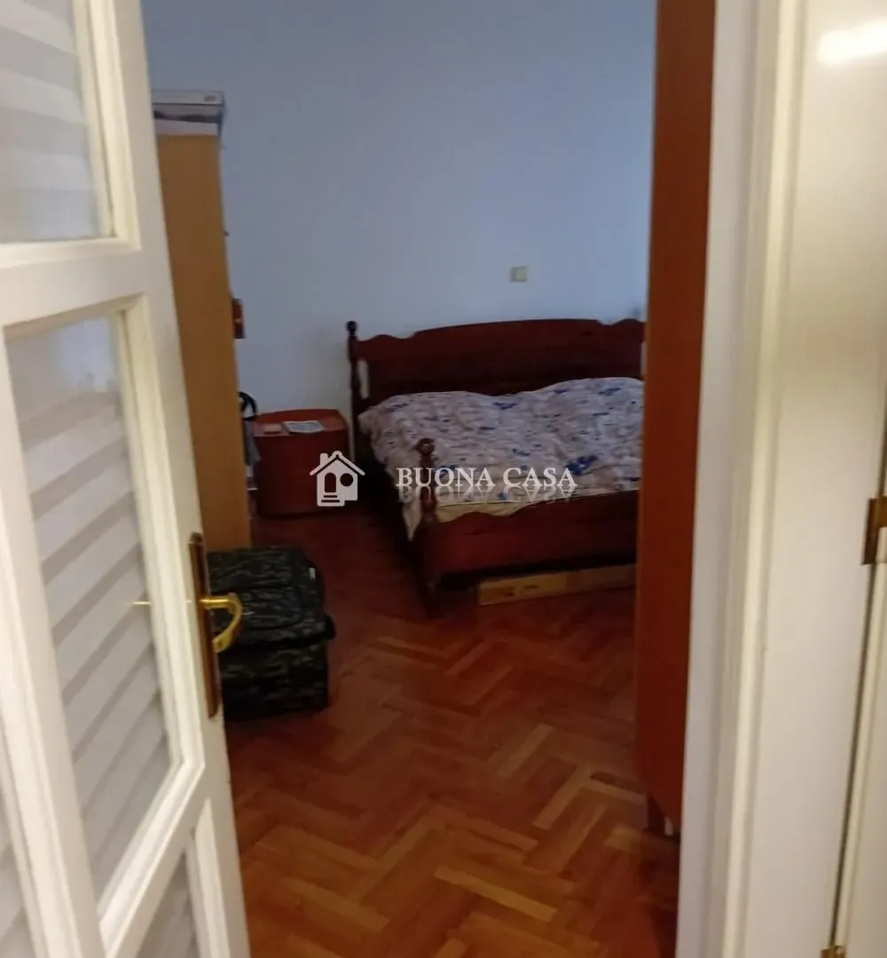 Sale, four bedroom apartment, 161m², Voždovac Sve Podlokacije, Beograd