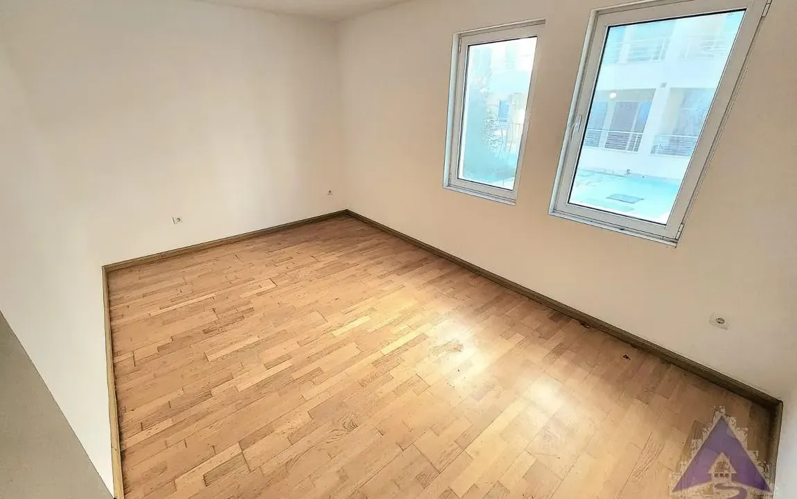 Prodaja, jednosoban stan, 74m², Petrovac, Budva