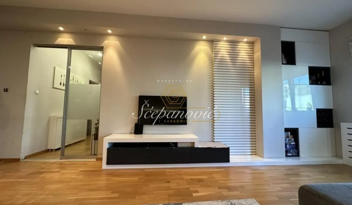 Prodaja, trosoban stan, 102m², Liman 3, Novi Sad Sve Podlokacije