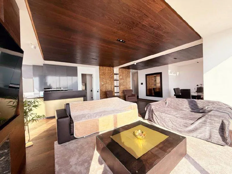 Sale, two bedroom apartment, 168m², Bečići, Budva