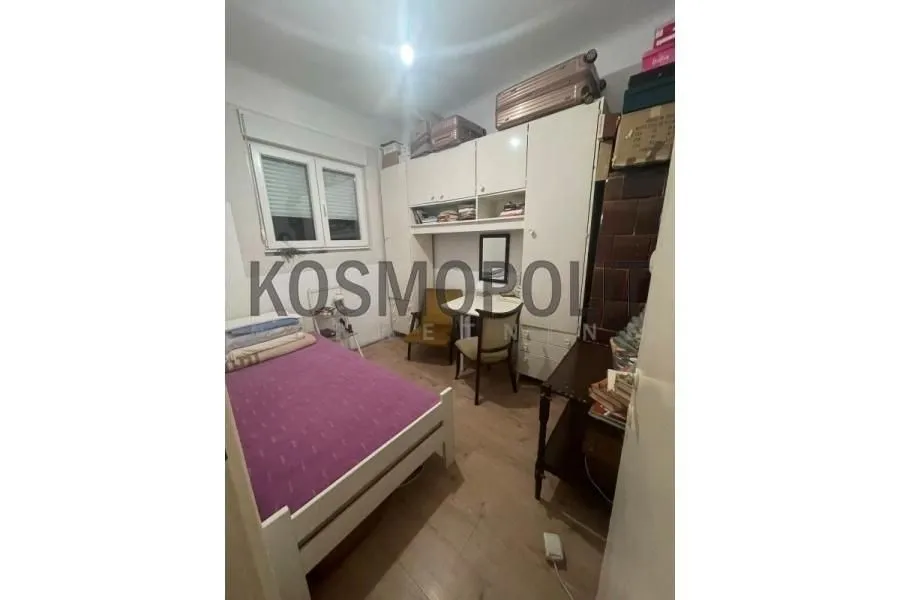 Prodaja, četvorosoban stan, 97m², Stari Grad, Beograd