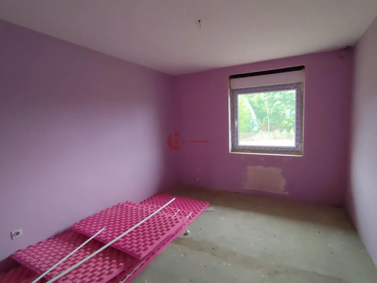 Prodaja, kuća, 210m², Makova Sedmica, Subotica