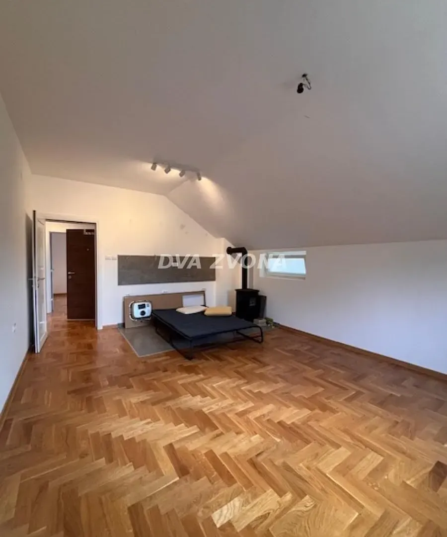 Prodaja, kuća, 151m², Čortanovci, Inđija