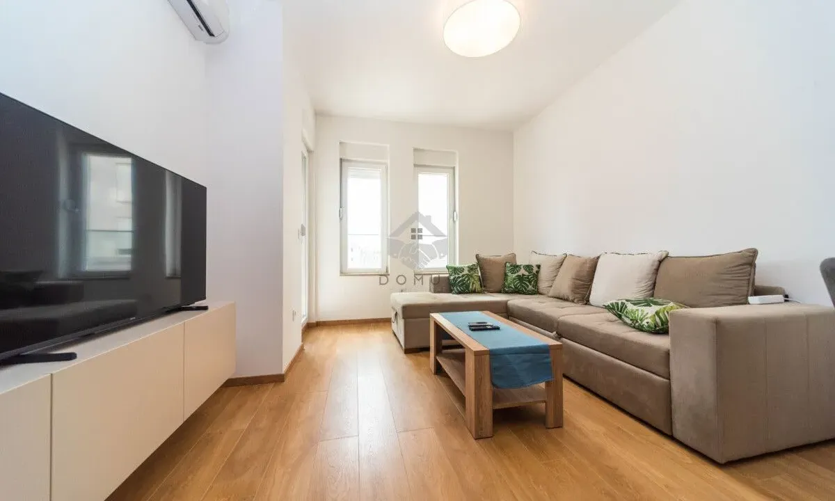 Rent, two bedroom apartment, 50m², Rozino, Budva