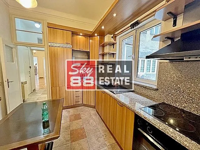 Prodaja, stan, 138m², Stari Grad, Beograd