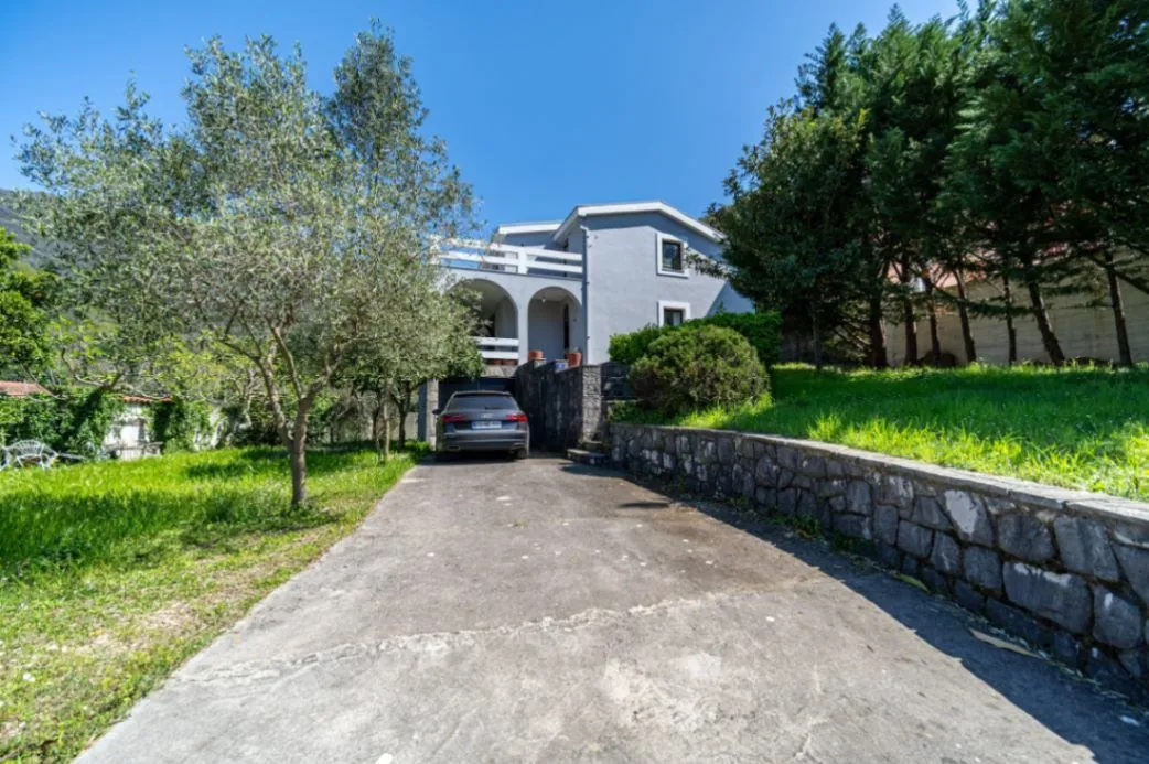 Sale, house, 225m², Seljanovo, Tivat