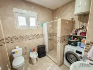 Prodaja, kuća, 296m², Donja Gorica, Podgorica - image 10