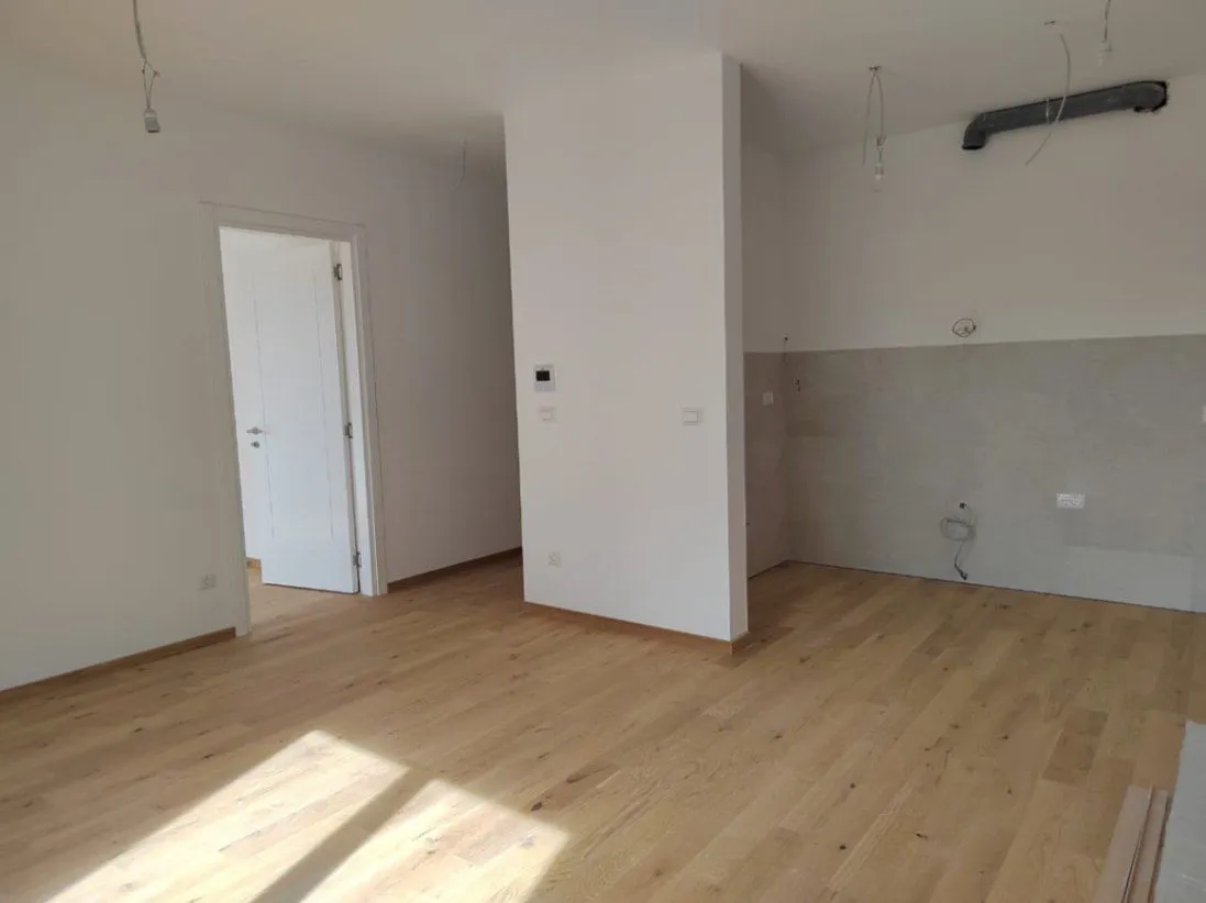 Sale, two bedroom apartment, 71m², Bečići, Budva