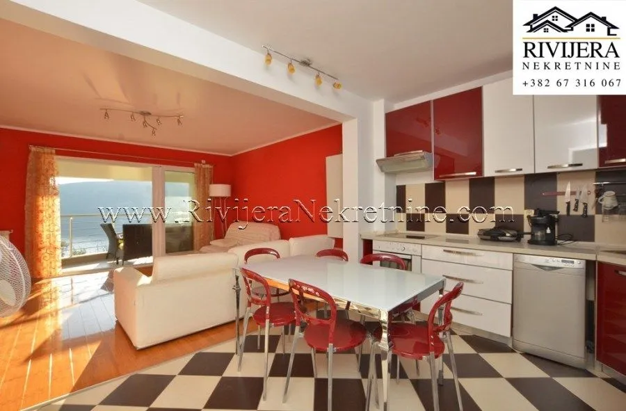 Prodaja, dvosoban stan, 81m², Centar, Herceg Novi