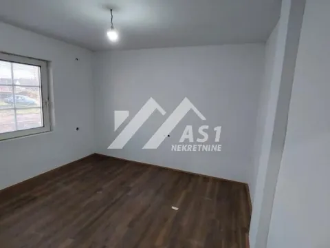 Izdavanje, kuća, 88m², Sadovi, Petrovaradin - image 2