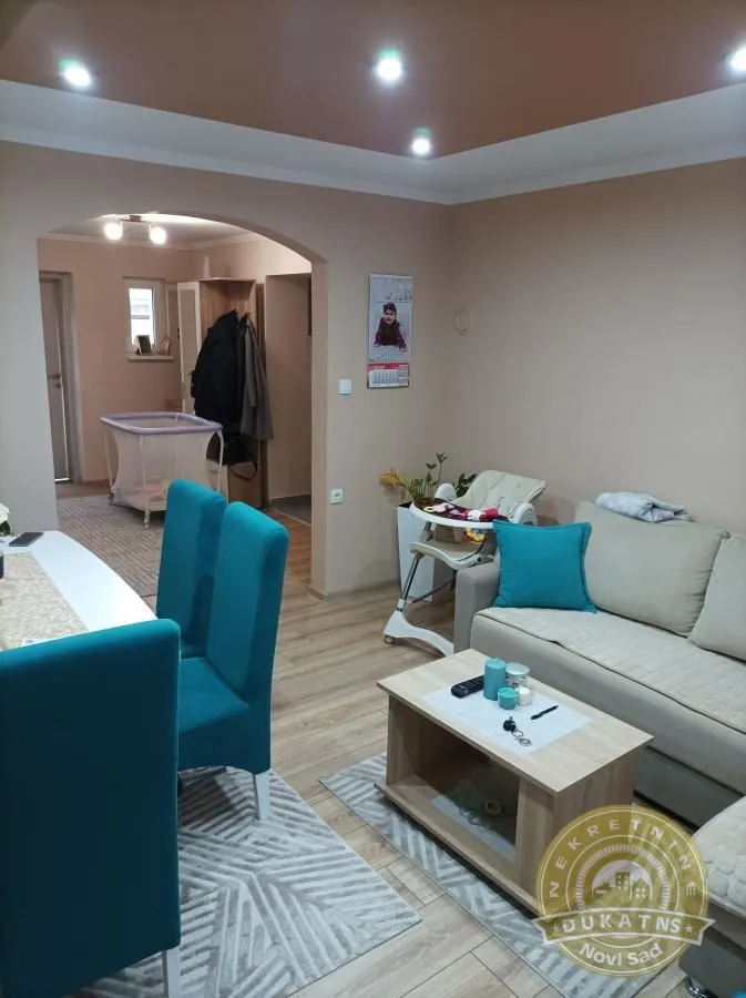 Prodaja, kuća, 170m², Beočin, Srbija