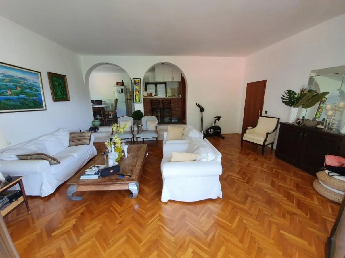Prodaja, kuća, 225m², Seljanovo, Tivat