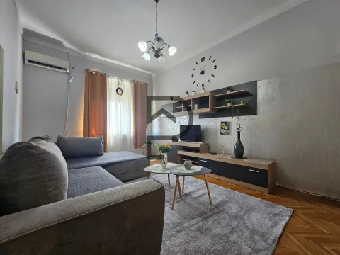 Izdavanje, stan, 64m², Centar, Podgorica - image 2