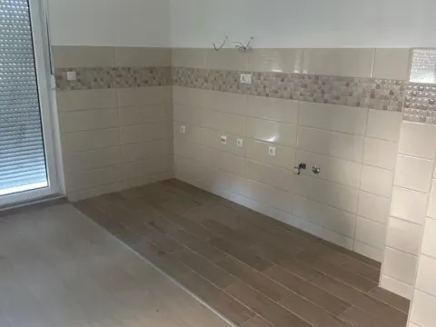 Prodaja, stan, 52m², Borča Sve Podlokacije, Beograd - image 12