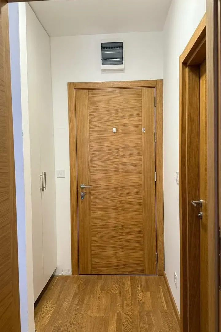 Rent, one bedroom apartment, 45m², Bečići, Budva