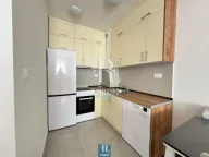 Izdavanje, jednosoban stan, 50m², Stari Aerodrom, Podgorica - image 5