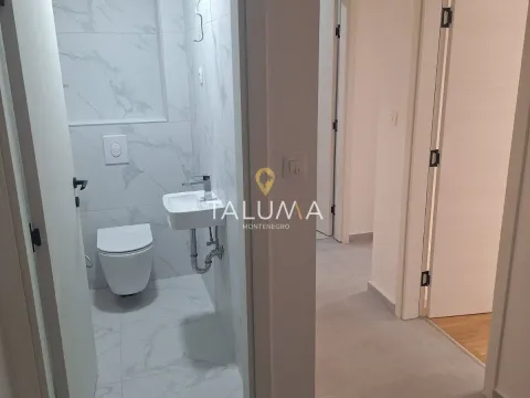 Rent, two bedroom apartment, 65m², Stari Aerodrom, Podgorica - image 5