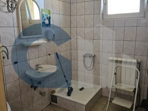 Izdavanje, poslovni prostor, 116m², Krnjaca, Palilula Sve Podlokacije - image 5