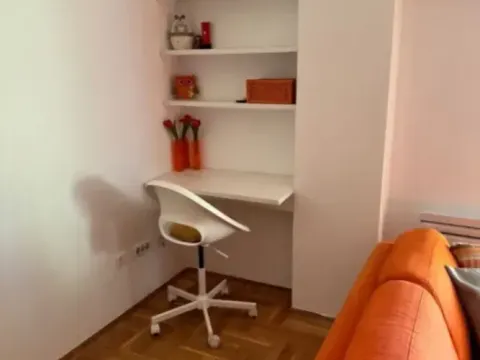 Izdavanje, dvosoban stan, 67m², Blok 9, Podgorica - image 11