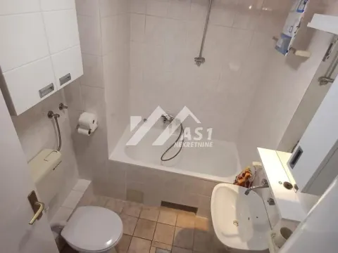 Rent, two bedroom apartment, 42m², Grbavica, Novi Sad Sve Podlokacije - image 8