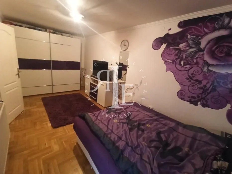 Sale, house, 70m², Vračar Sve Podlokacije, Beograd
