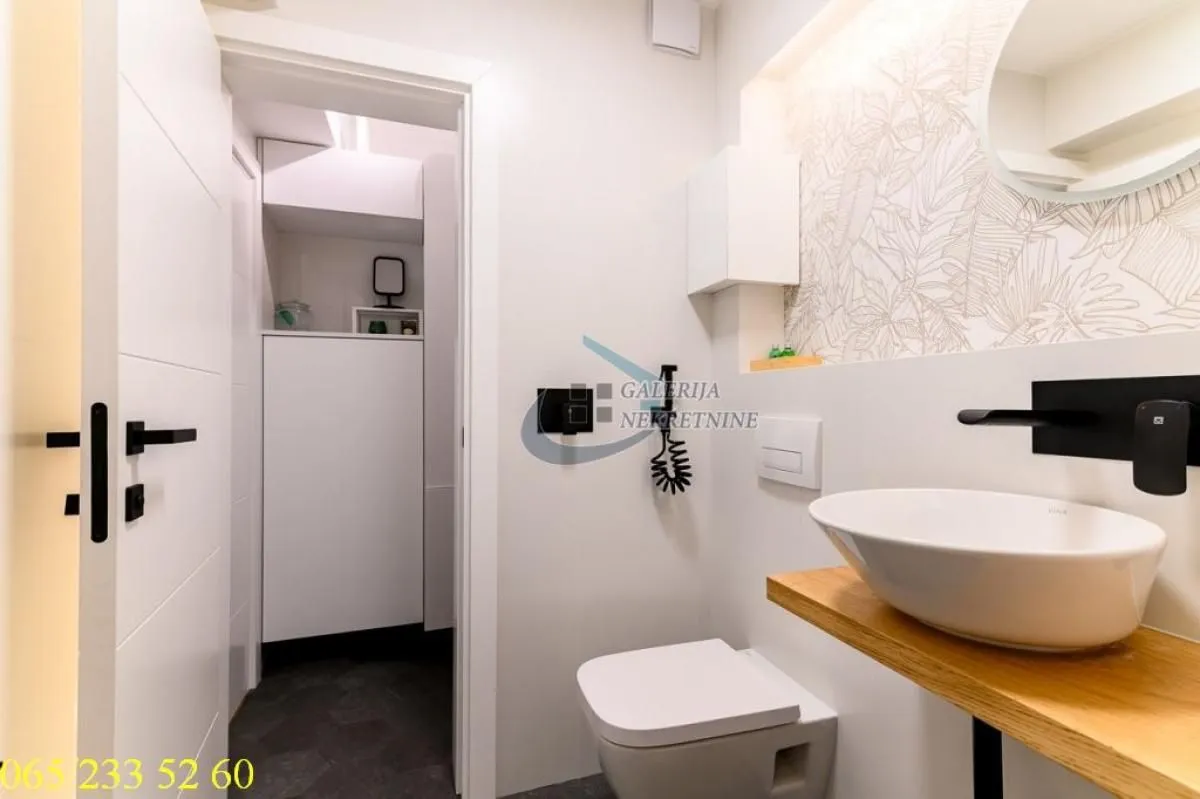 Sale, three bedroom apartment, 74m², Višnjička Banja, Palilula Sve Podlokacije
