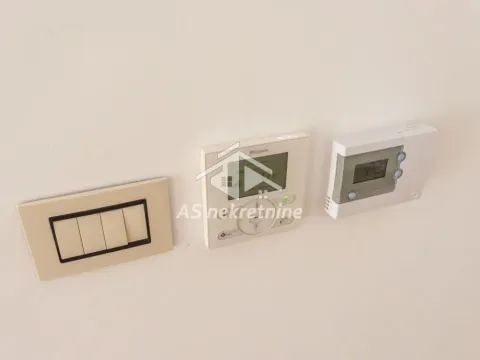 Izdavanje, kuća, 1400m², Savski Venac, Beograd - image 32