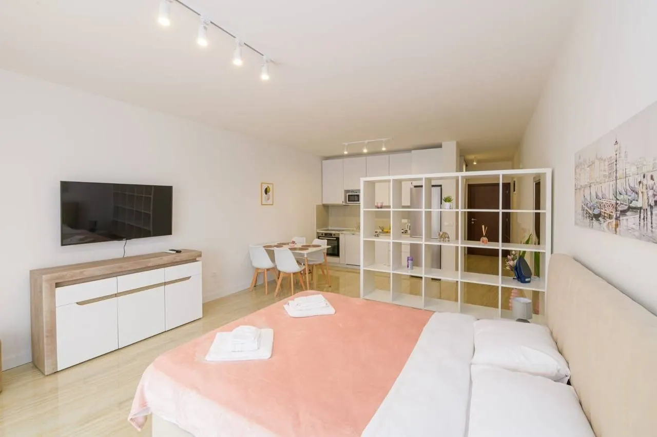 Prodaja, stan, 52m², Donja Lastva, Tivat
