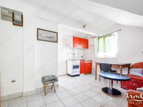 Prodaja, kuća, 90m², Tivat, Crna Gora - image 8