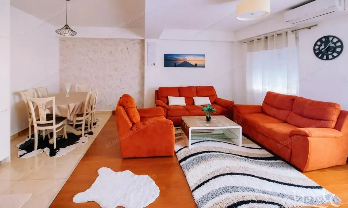 Prodaja, dvosoban stan, 65m², Ljubović, Podgorica