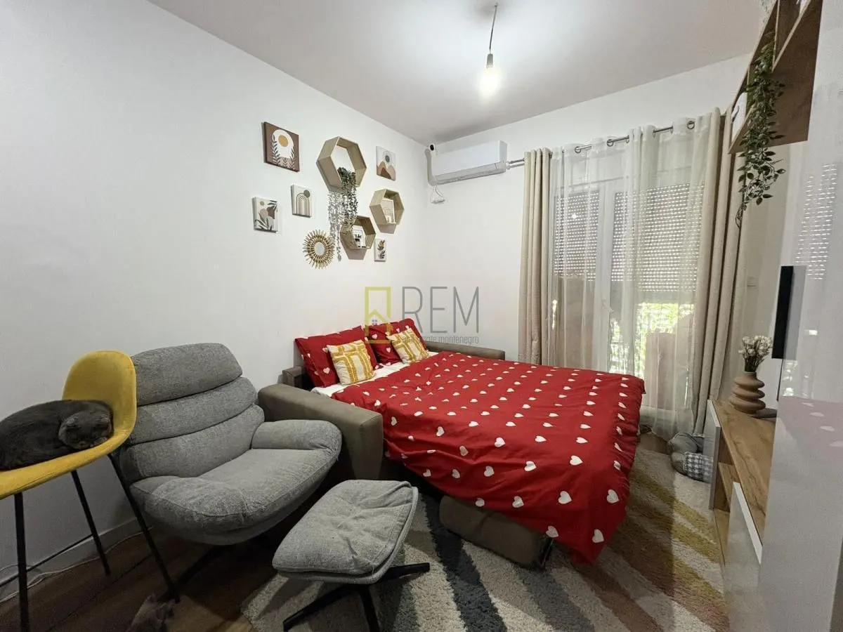 Prodaja, garsonjera, 27m², Zabjelo, Podgorica
