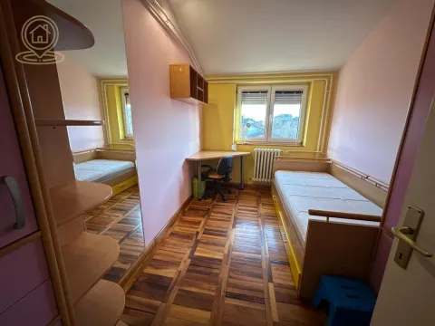 Rent, three bedroom apartment, 55m², Novo naselje, Novi Sad - image 10