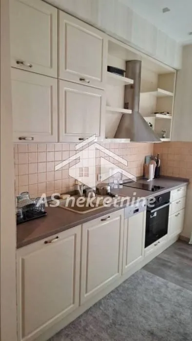 Rent, two bedroom apartment, 42m², Palata Pravde, Beograd