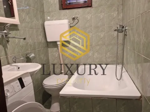 Izdavanje, jednosoban stan, 40m², Blok 9, Podgorica - image 3