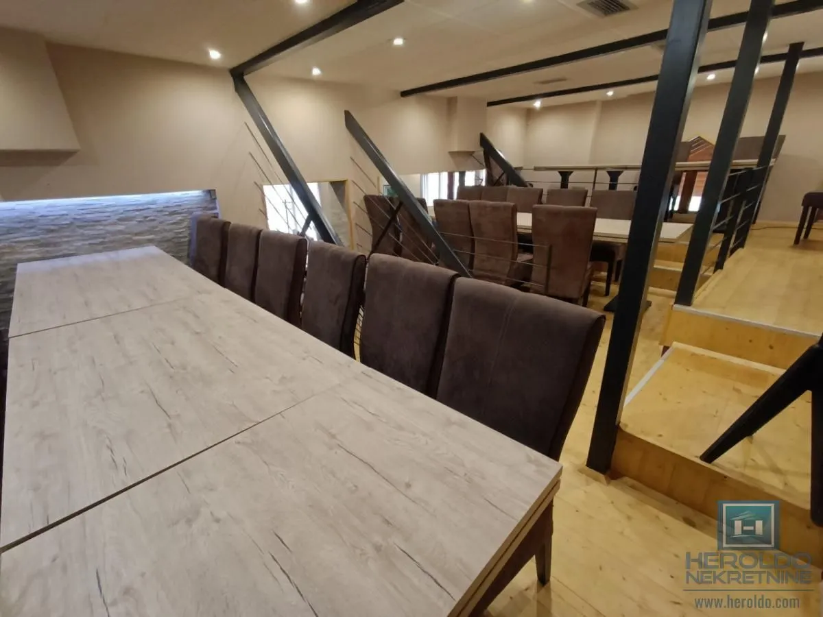 Sale, office space, 300m², Centar, Jagodina