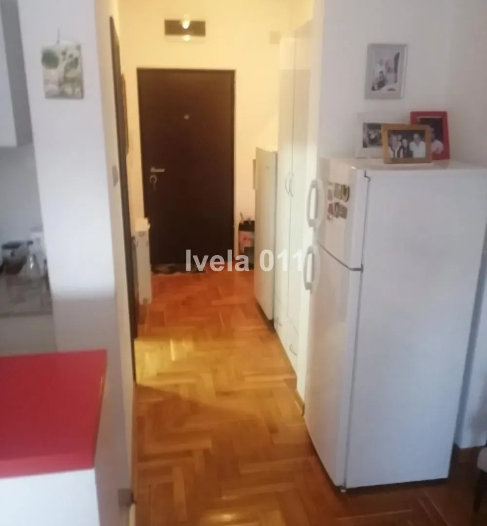 Prodaja, dvosoban stan, 42m², Brace Jerković, Voždovac Sve Podlokacije