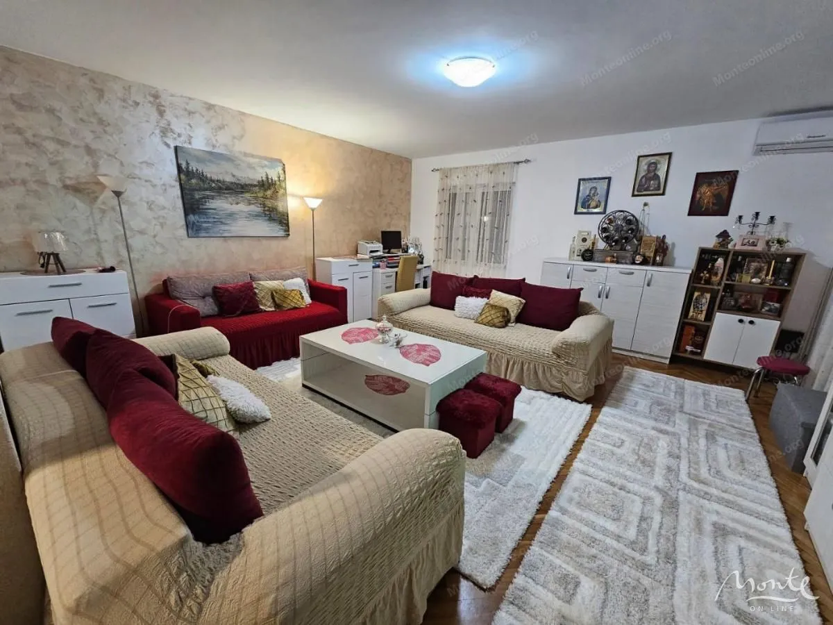 Sale, house, 220m², Budva, Crna Gora