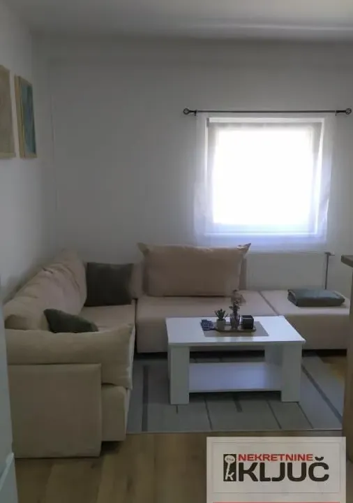 Izdavanje, garsonjera, 23m², Klisa, Novi Sad Sve Podlokacije