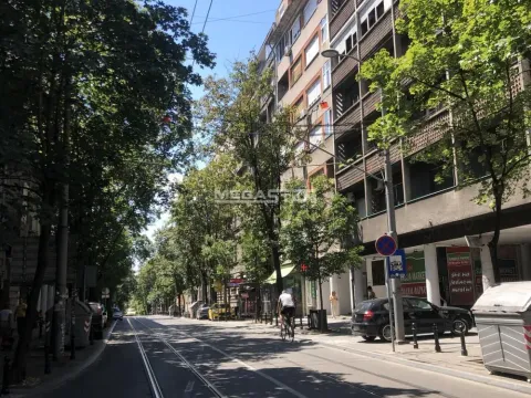 Prodaja, trosoban stan, 81m², Vračar Centar, Vračar Sve Podlokacije - image 16