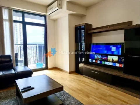 Izdavanje, trosoban stan, 83m², Savski Venac, Beograd - image 6