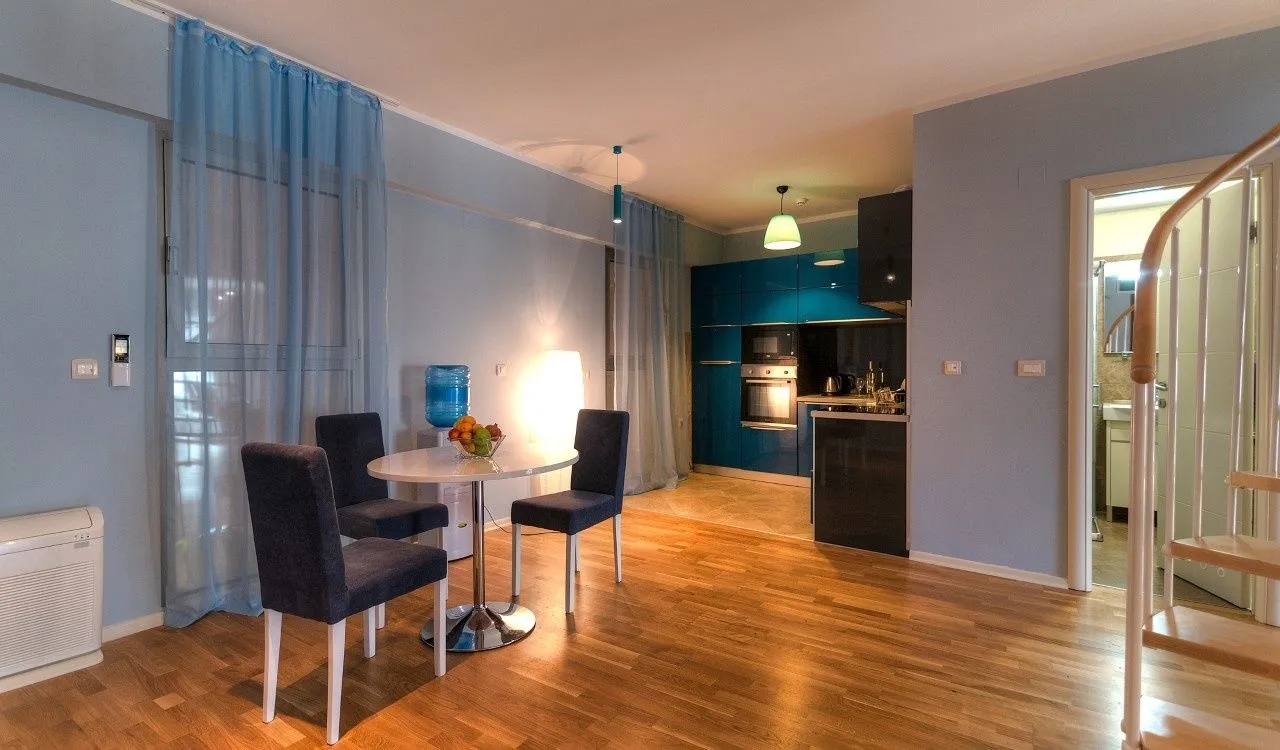 Prodaja, trosoban stan, 149m², Zavala, Budva