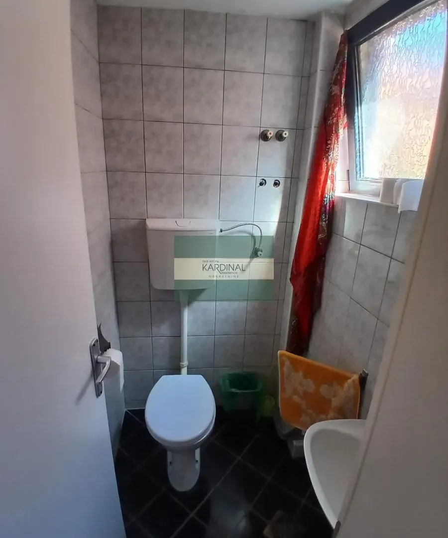 Prodaja, kuća, 660m², Centar, Jagodina
