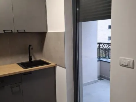 Izdavanje, dvosoban stan, 35m², Pasino Brdo, Voždovac Sve Podlokacije - image 3