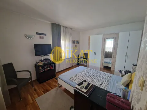 Sale, house, 250m², Bežanija, Beograd - image 6