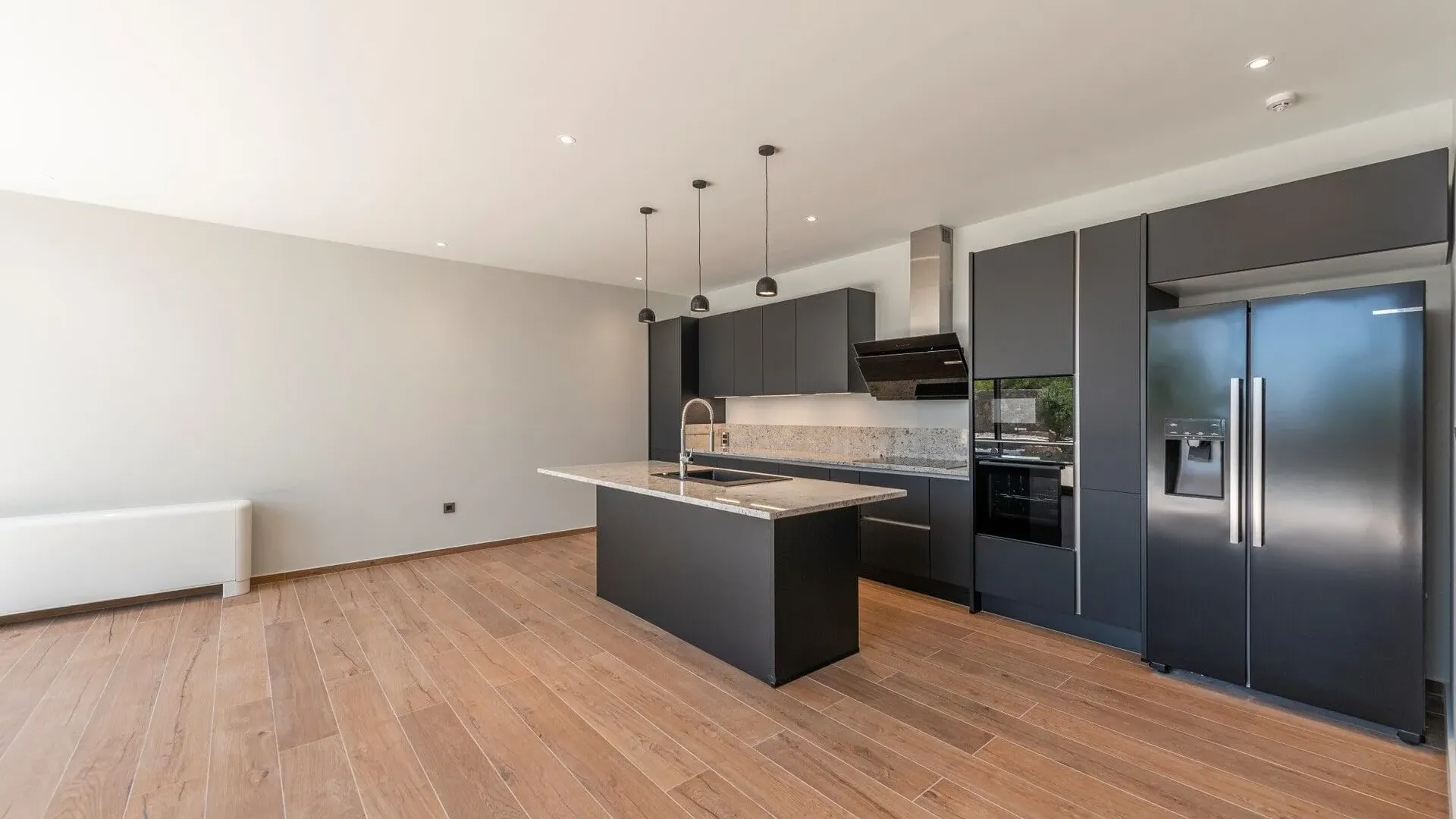 Prodaja, kuća, 558m², Tivat, Crna Gora