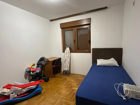 Izdavanje, dvosoban stan, 65m², Stari Aerodrom, Podgorica - image 5