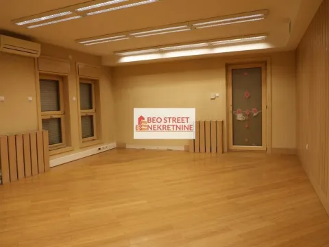 Izdavanje, poslovni prostor, 195m², Stari Grad, Beograd - image 3