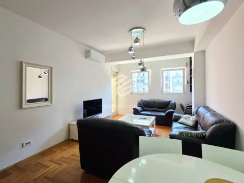 Rent, apartment, 50m², City Kvart, Podgorica - image 4